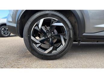 Nissan Juke 1.6 Hybrid N-Connecta 5dr Auto Hybrid Hatchback