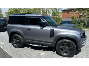 Land Rover Defender 90 Diesel 3.0 D250 Hard Top Auto
