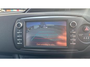 Toyota Yaris 1.5 Hybrid Y20 5dr CVT [Bi-tone] Hybrid Hatchback