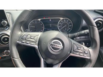 Nissan Juke 1.0 DiG-T 114 N-Connecta 5dr DCT Petrol Hatchback