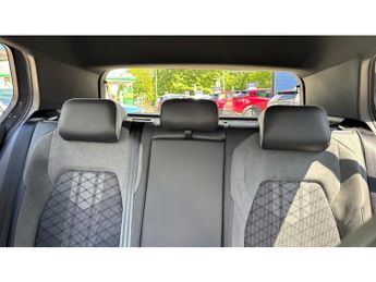 Volkswagen Golf 2.0 TDI 150 R-Line 5dr DSG Diesel Hatchback