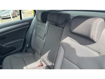 Volkswagen Golf 99kW e-Golf 35kWh 5dr Auto Electric Hatchback