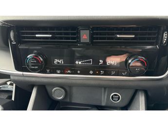 Nissan Qashqai 1.3 DiG-T MH 158 Acenta Premium 5dr Xtronic Petrol Hatchback