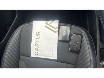 Renault Captur 1.6 E-Tech Full Hybrid 145 Esprit Alpine 5dr Auto Hybrid Hatchba