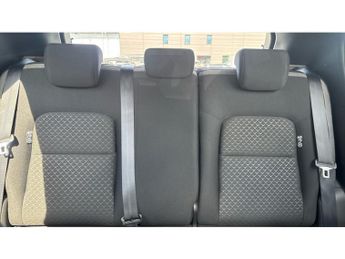 Nissan Juke 1.0 DiG-T N-Connecta 5dr DCT Petrol Hatchback
