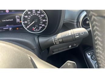 Nissan Juke 1.0 DiG-T N-Connecta 5dr DCT Petrol Hatchback