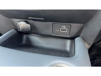 Nissan Juke 1.0 DiG-T N-Connecta 5dr DCT Petrol Hatchback