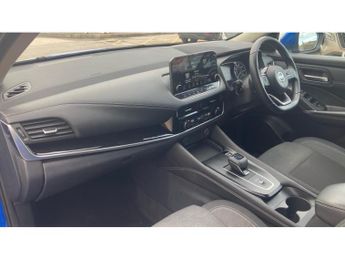 Nissan Qashqai 1.3 DiG-T MH 158 N-Connecta 5dr Xtronic Petrol Hatchback
