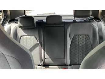 Volkswagen Golf 1.5 eTSI 150 R-Line 5dr DSG Petrol Hatchback
