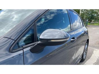 Volkswagen Golf 1.5 eTSI 150 R-Line 5dr DSG Petrol Hatchback