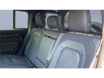 Land Rover Defender 3.0 D250 X-Dynamic S 110 5dr Auto Diesel Estate