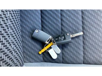 Volkswagen Golf 2.0 TDI R-Line 5dr DSG Diesel Hatchback