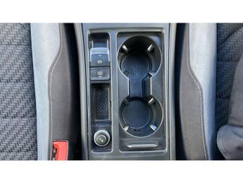 Volkswagen Golf 2.0 TDI R-Line 5dr DSG Diesel Hatchback