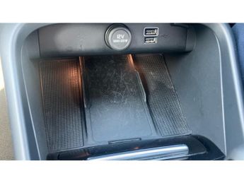 Volvo XC40 1.5 T4 Recharge PHEV Plus Dark 5dr Auto Estate
