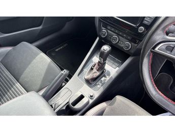 Skoda Octavia 2.0 TDI CR vRS 5dr DSG Diesel Hatchback