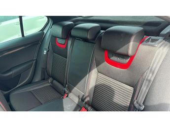Skoda Octavia 2.0 TDI CR vRS 5dr DSG Diesel Hatchback