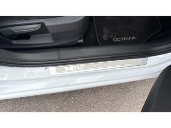 Skoda Octavia 2.0 TDI CR vRS 5dr DSG Diesel Hatchback