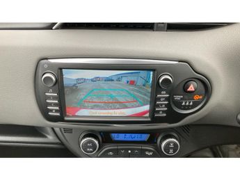 Toyota Yaris 1.5 Hybrid Icon Tech 5dr CVT Hybrid Hatchback