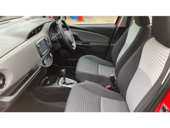 Toyota Yaris 1.5 Hybrid Icon Tech 5dr CVT Hybrid Hatchback