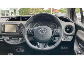 Toyota Yaris 1.5 Hybrid Icon Tech 5dr CVT Hybrid Hatchback
