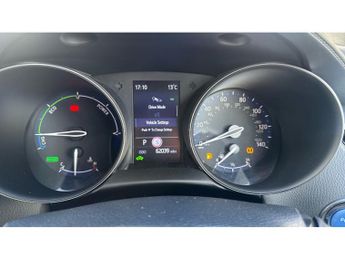 Toyota C-HR 1.8 Hybrid Design 5dr CVT Hybrid Hatchback