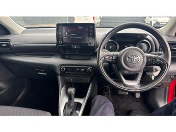 Toyota Yaris 1.5 Hybrid Design 5dr CVT Hybrid Hatchback