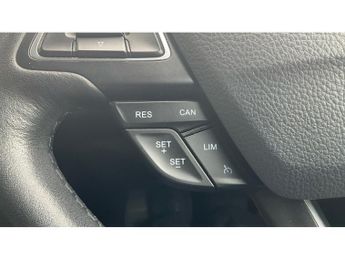 Ford Focus 1.5 EcoBoost Titanium 5dr Auto Petrol Hatchback
