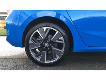 Vauxhall Astra 115kW Ultimate 54kWh 5dr Auto Electric Hatchback
