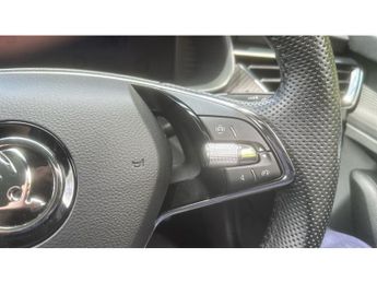 Skoda Kamiq 1.5 TSI Monte Carlo 5dr DSG Petrol Hatchback