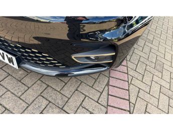 Renault Zoe 100kW Iconic R135 50kWh Boost Charge 5dr Auto Electric Hatchback