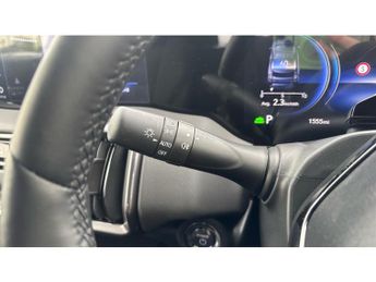 Toyota Urbancruiser 128kW Design 61kWh 5dr Auto Electric Estate