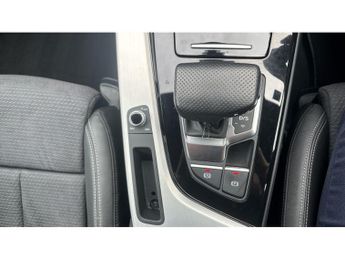 Audi A4 35 TFSI S Line 5dr S Tronic Petrol Estate