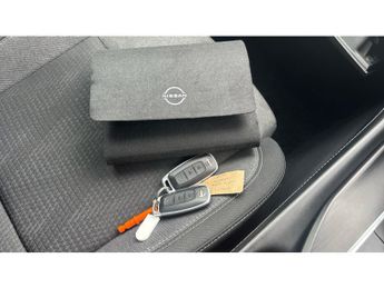 Nissan Qashqai 1.3 DiG-T MH 158 N-Connecta 5dr Xtronic Petrol Hatchback