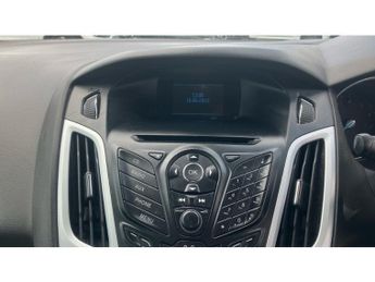 Ford Focus 1.6 Zetec 5dr Petrol Hatchback