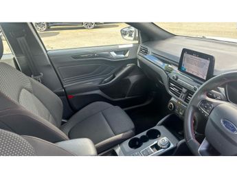 Ford Focus 1.0 EcoBoost 125 ST-Line 5dr Auto Petrol Hatchback