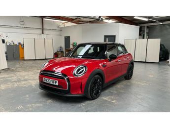 MINI Hatchback 1.5 Cooper Exclusive 5dr Auto Petrol Hatchback
