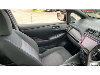 Nissan LEAF 110kW Acenta 39kWh 5dr Auto Electric Hatchback
