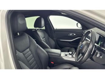 BMW 3 Series 330e M Sport 4dr Step Auto Saloon