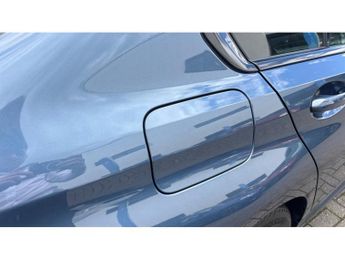 BMW 3 Series 330e M Sport 4dr Step Auto Saloon