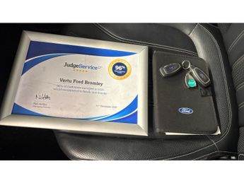 Ford Kuga 2.5 FHEV Vignale 5dr CVT Hybrid Estate
