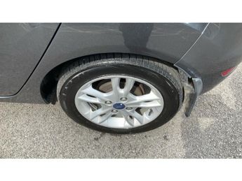 Ford Fiesta 1.0 EcoBoost Zetec 5dr Powershift Petrol Hatchback