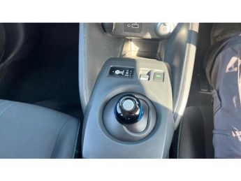 Nissan LEAF 110kW Acenta 39kWh 5dr Auto Electric Hatchback