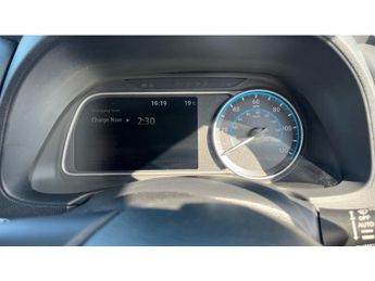 Nissan LEAF 110kW Acenta 39kWh 5dr Auto Electric Hatchback