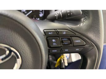 Toyota Yaris 1.5 Hybrid Icon 5dr CVT Hybrid Hatchback