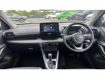 Toyota Yaris 1.5 Hybrid Design 5dr CVT Hybrid Hatchback