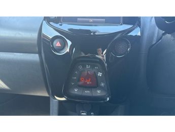 Toyota Aygo 1.0 VVT-i X-Trend TSS 5dr x-shift Petrol Hatchback