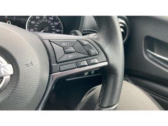 Nissan Juke 1.0 DiG-T 114 N-Connecta 5dr DCT Petrol Hatchback