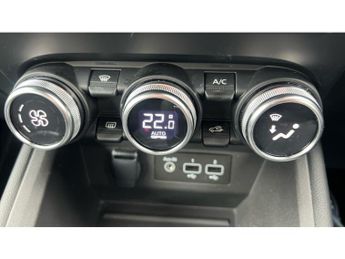 Renault Clio 1.6 E-TECH full hybrid 145 Evolution 5dr Auto Hybrid Hatchback