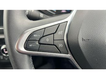 Renault Clio 1.6 E-TECH full hybrid 145 Evolution 5dr Auto Hybrid Hatchback