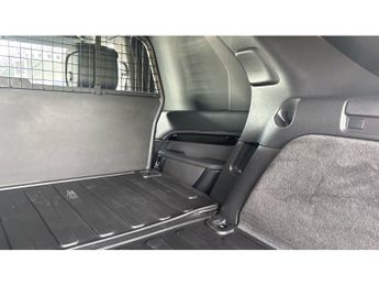 Land Rover Discovery Diesel 3.0 D350 SE Commercial Auto